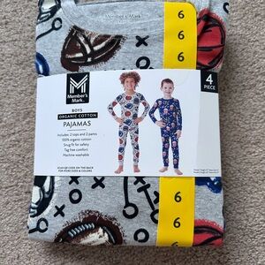 Member's Mark Boys' Gray and Blue Sports Pajama Set